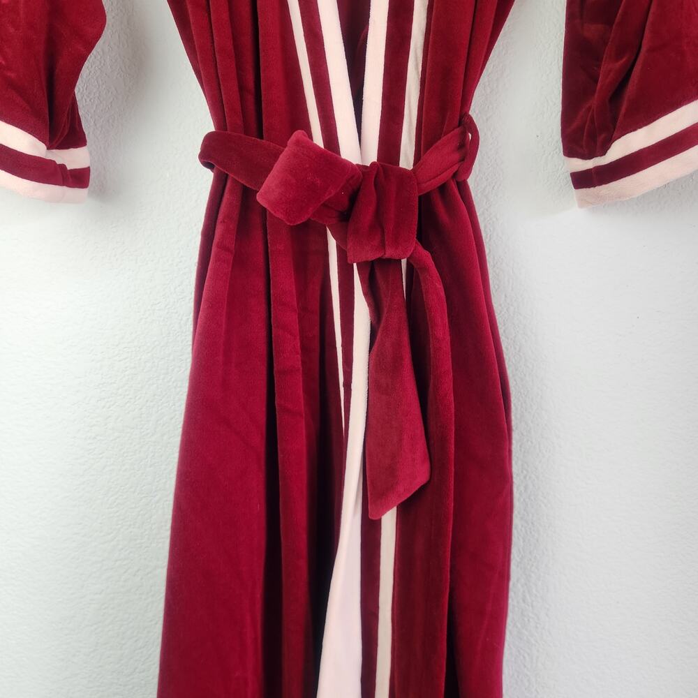 Vintage Christian Dior Lounge Wear Velour Robe in Burgundy Size XS/Small Belt - Picture 3 of 11